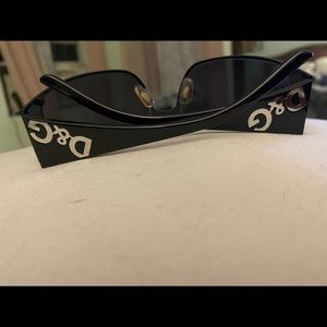 D&G sunglasses. Authentic. In original case.